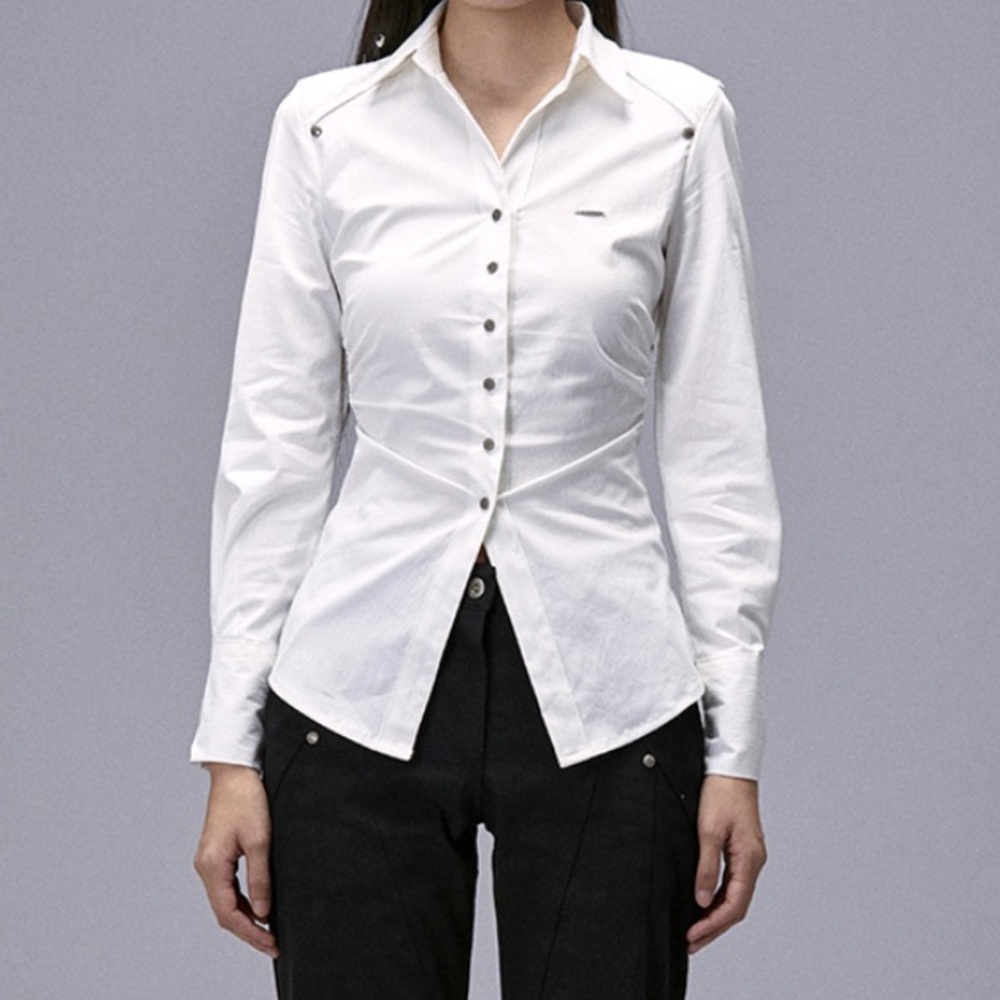 NWT Kitsch & Kiss white button-up shirt